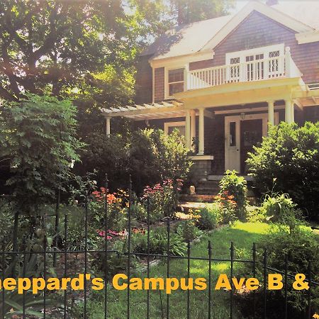 Sheppard'S Campus B&B Kingston Bagian luar foto